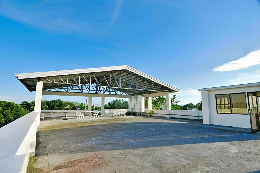 El Haciendero Private Hotel Iloilo City Eksteriør billede
