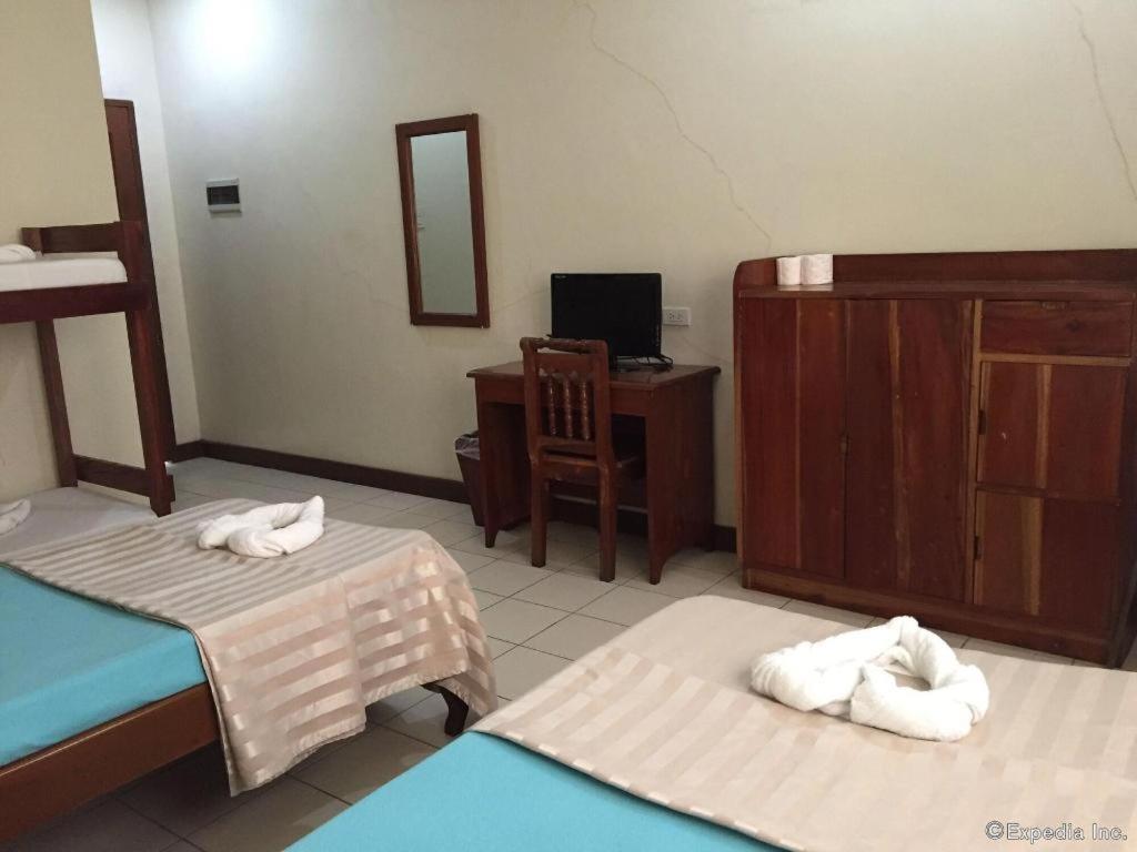 El Haciendero Private Hotel Iloilo City Eksteriør billede