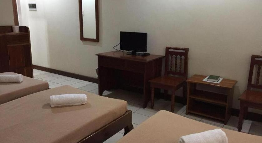 El Haciendero Private Hotel Iloilo City Eksteriør billede