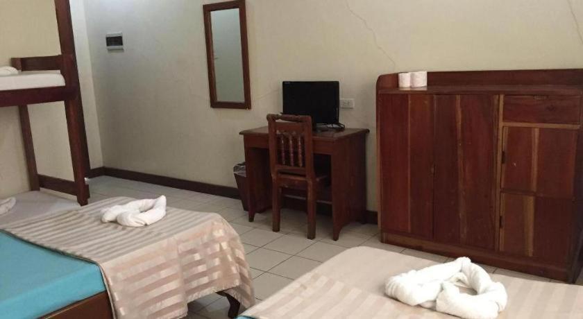 El Haciendero Private Hotel Iloilo City Eksteriør billede