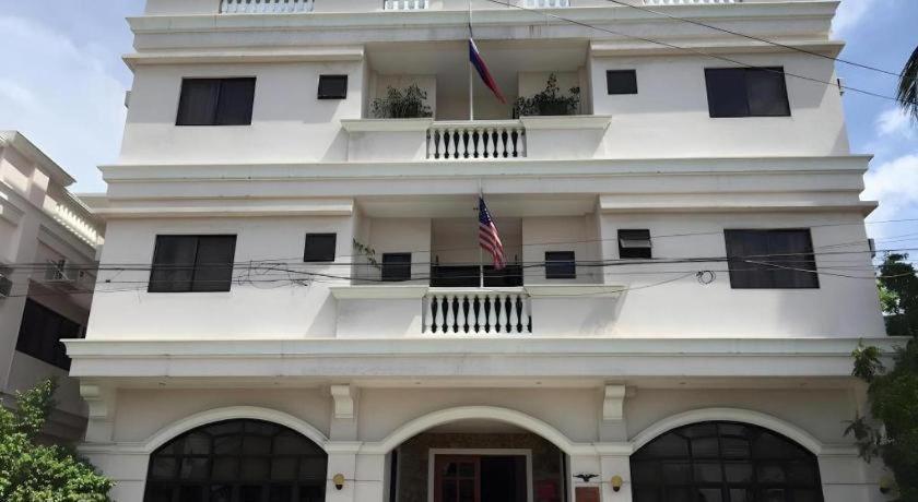 El Haciendero Private Hotel Iloilo City Eksteriør billede