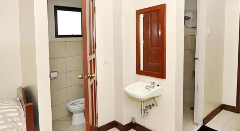 El Haciendero Private Hotel Iloilo City Eksteriør billede