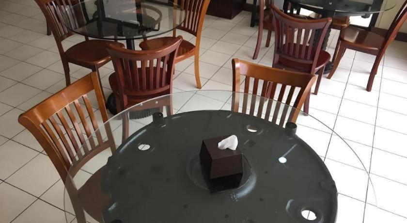 El Haciendero Private Hotel Iloilo City Eksteriør billede
