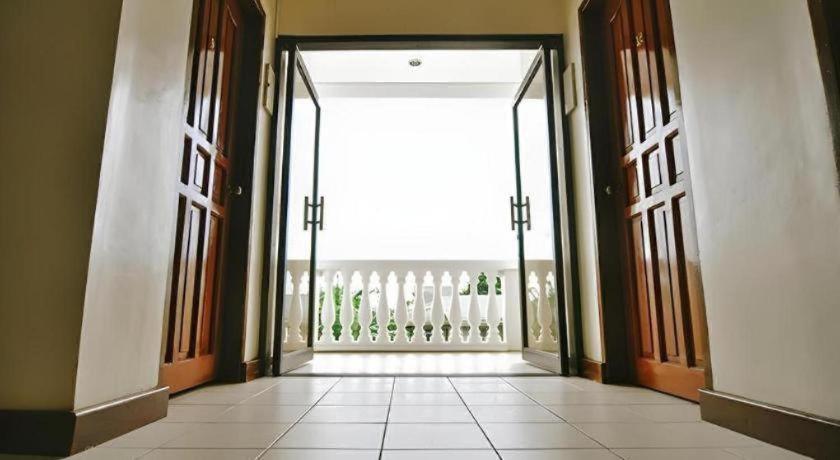 El Haciendero Private Hotel Iloilo City Eksteriør billede