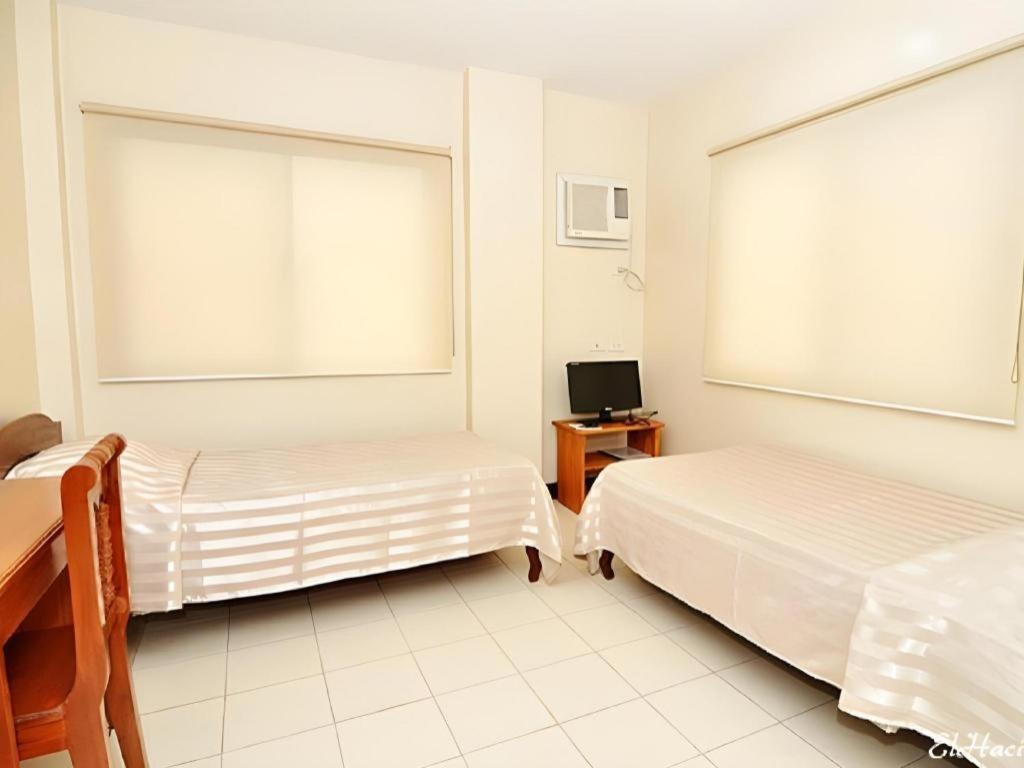 El Haciendero Private Hotel Iloilo City Eksteriør billede